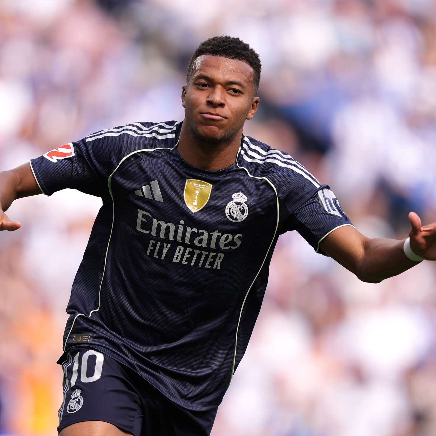 Mbappe Leads the La Liga Goal Frenzy: Alvarez Hunts Closely in 2025-2026