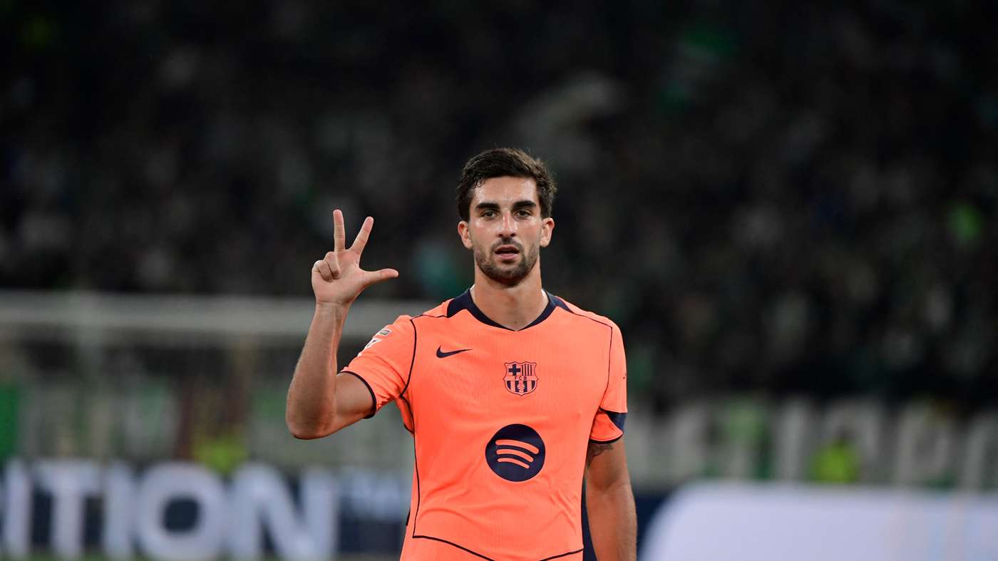 Ferran Torres hat-trick Barcelona vs Real Betis La Liga 5-3