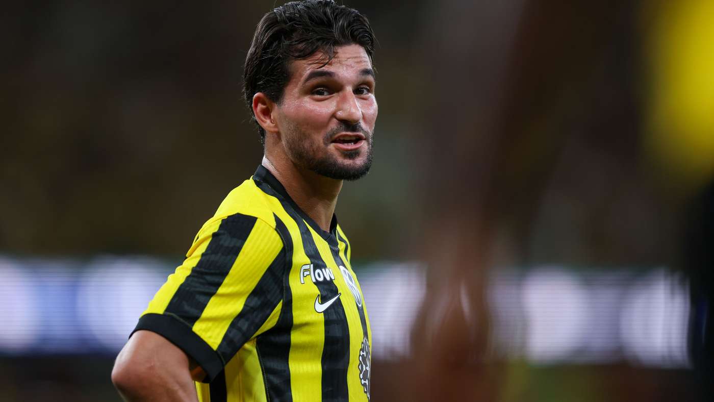 Houssam Aouar returns to training with Al-Ittihad ahead of the Al-Khulud clash in the Saudi Pro League