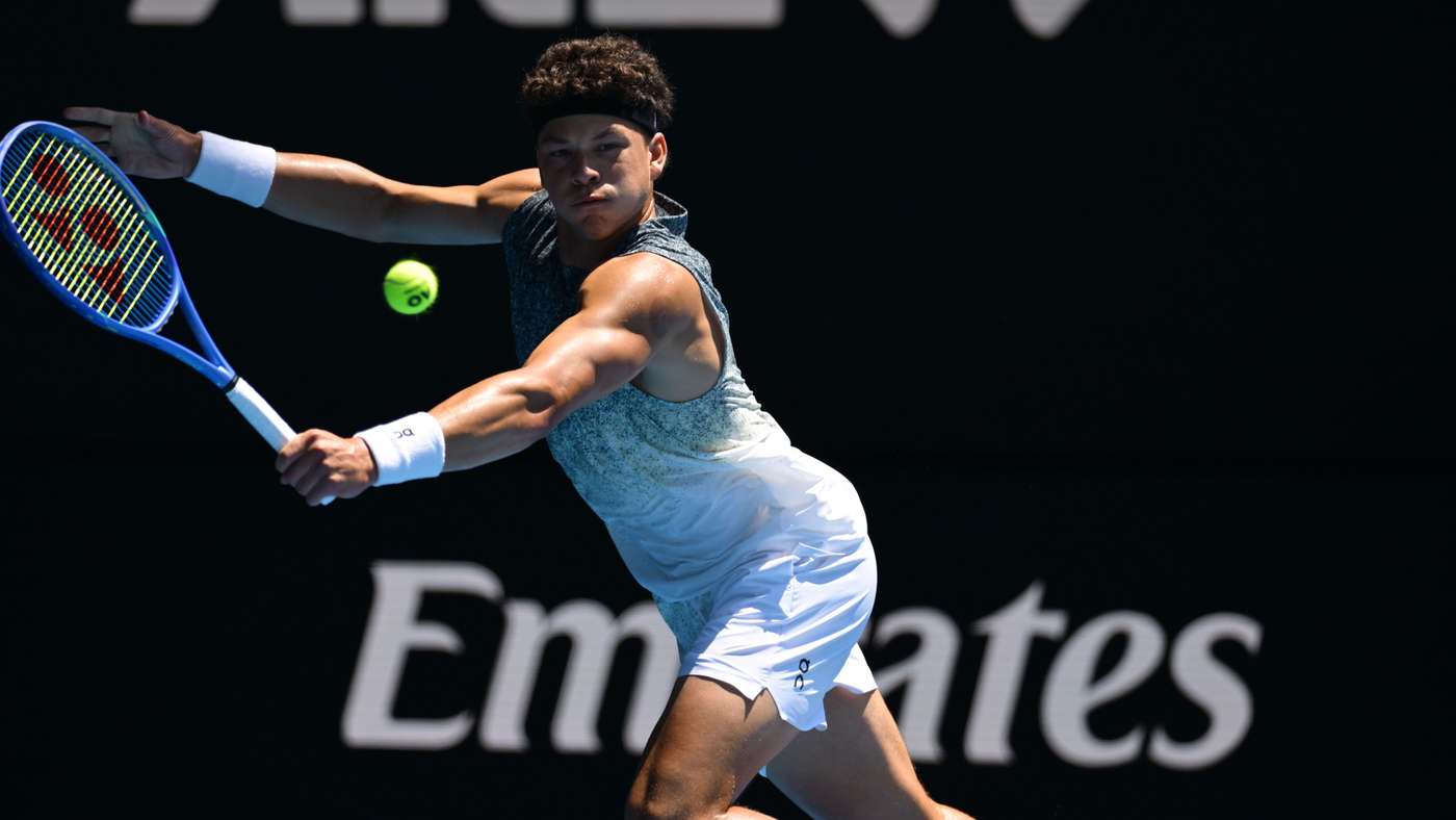 Shelton Shines in Melbourne: A Promising Australian Open Start