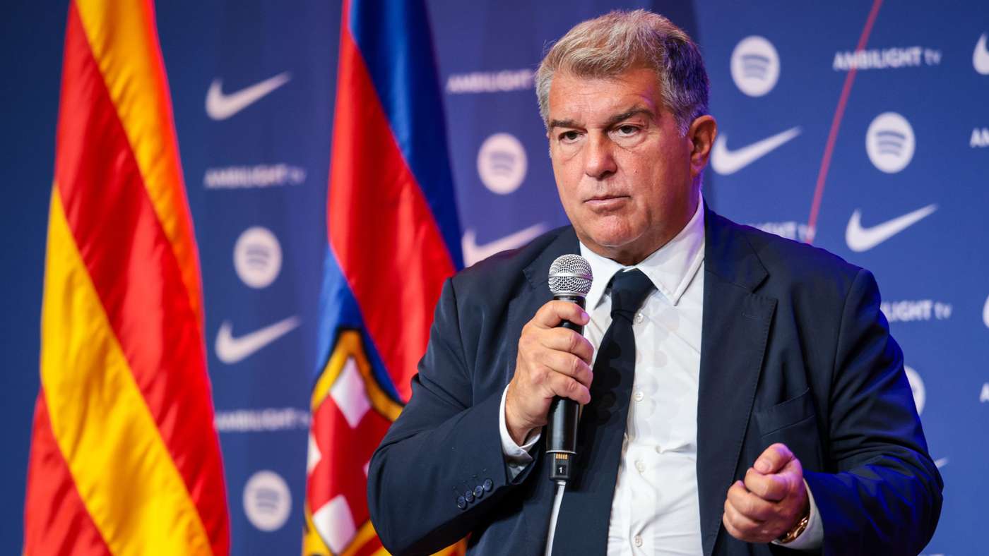 Barcelona’s Election Blowout: Font Locks Horns with Laporta as Fans Hold the Cardboard Vote