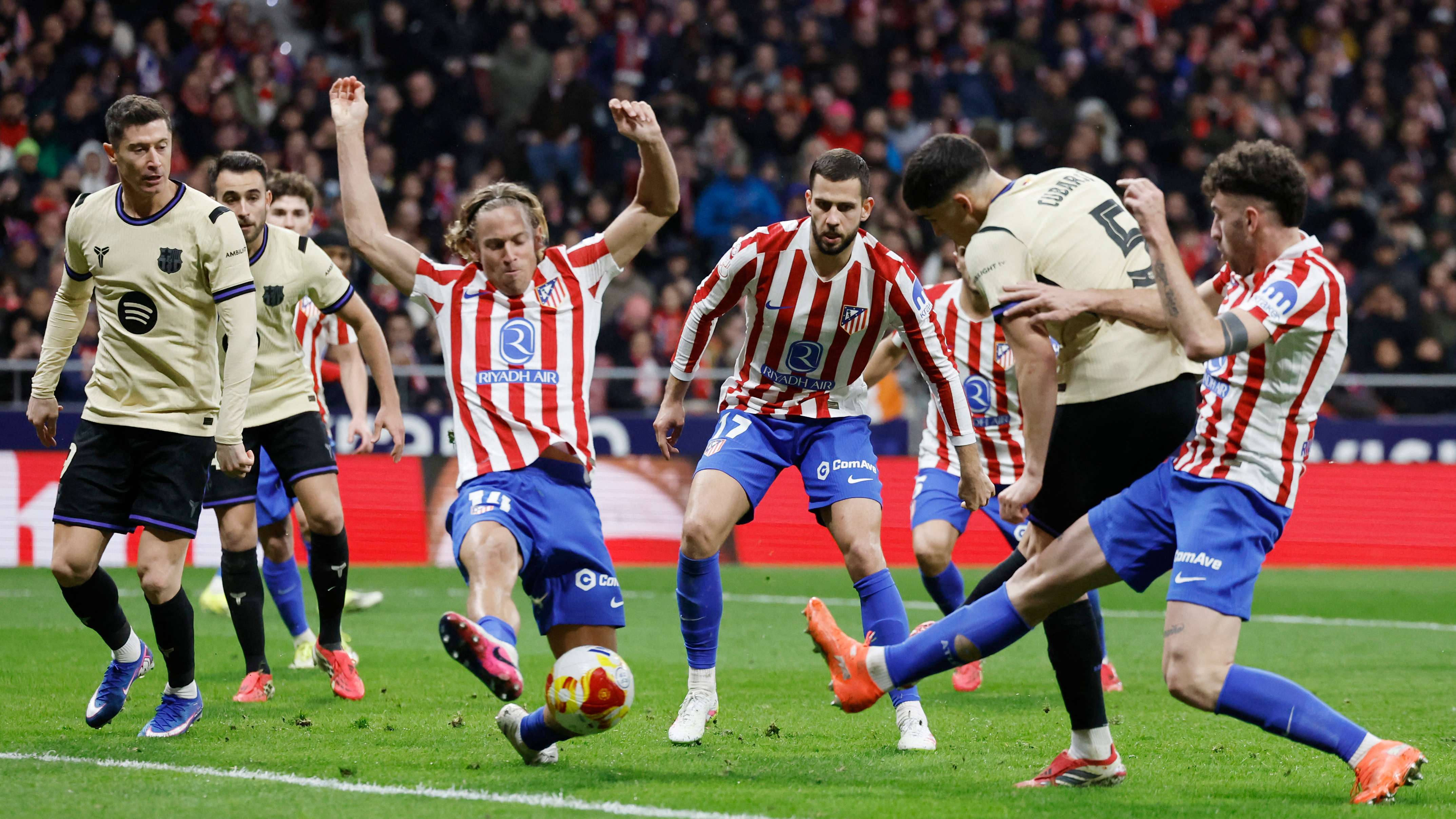 Joy on Hold: VAR Shadows Barça’s Night Against Atlético in Copa del Rey Semi-Final