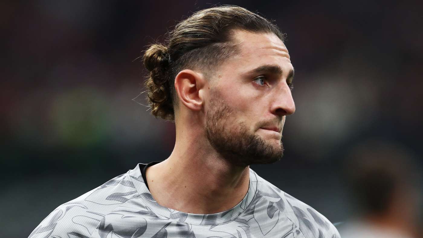 Adrien Rabiot regresa al Milan para el derbi contra Inter