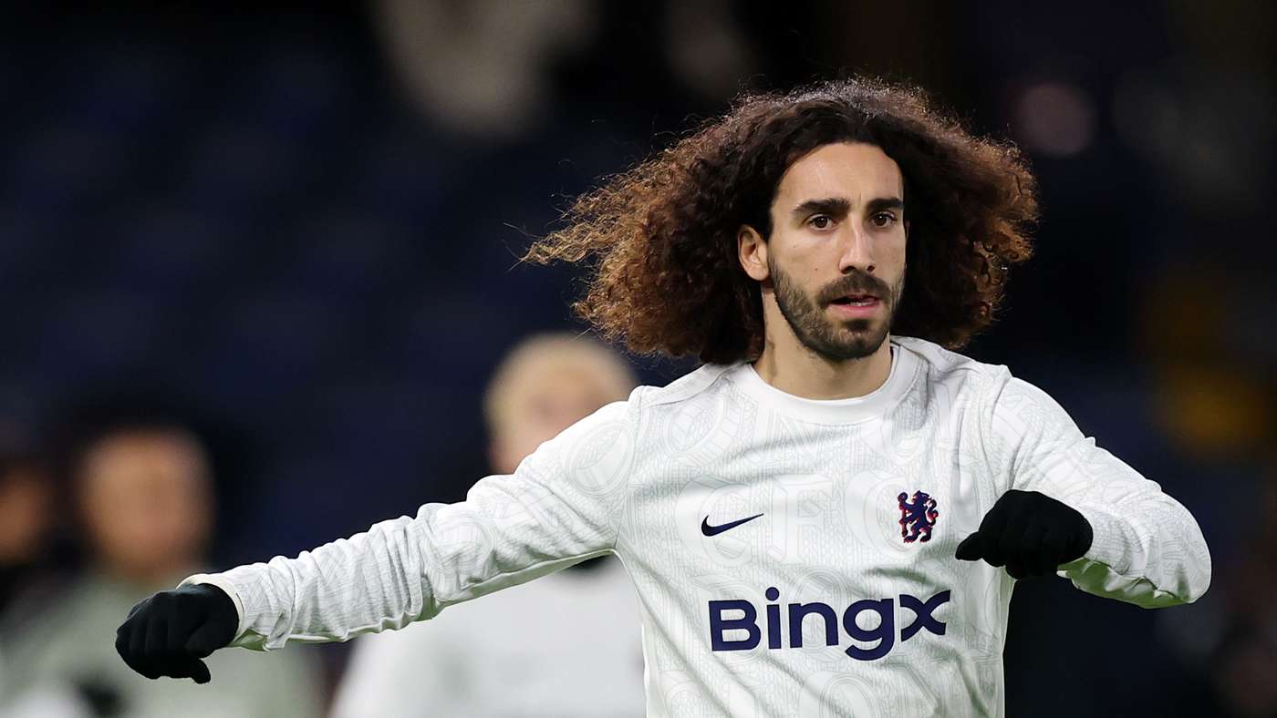 Marc Cucurella rompe el silencio tras la salida de Enzo Maresca del Chelsea; el club destaca sus logros y busca reorientar la temporada en cuatro competiciones.