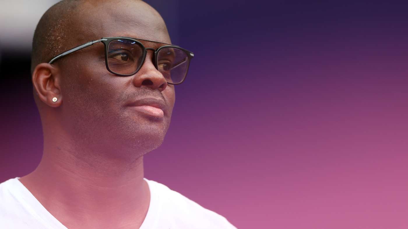 Immagine di Louis Saha che consiglia Manchester United sull’attaccante esperto Welbeck