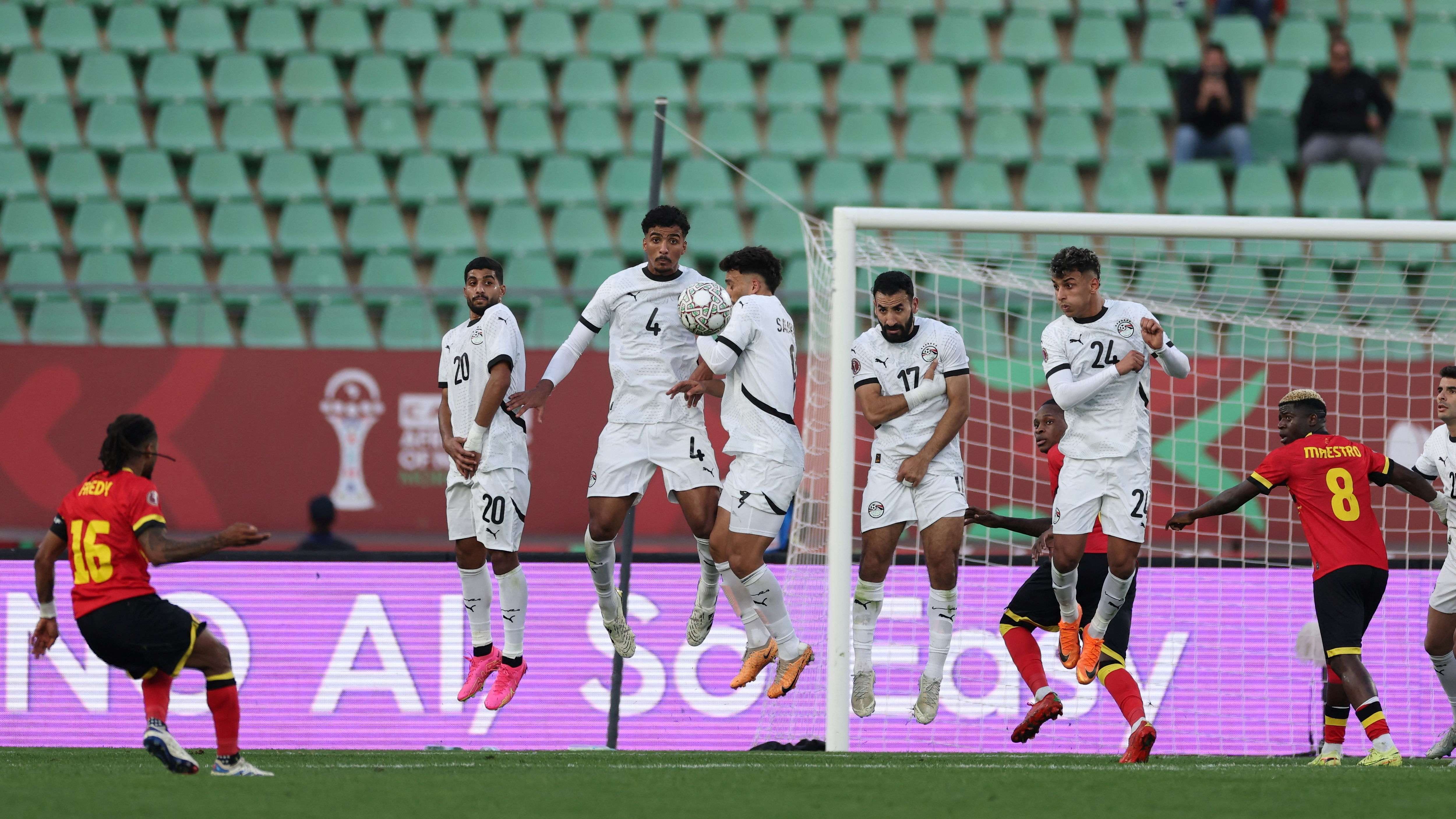 Nazionale egiziana pronta per il Mondiale 2026 con due amichevoli confermate, ritiro in Qatar e possibili incontri con Spagna e Arabia Saudita.