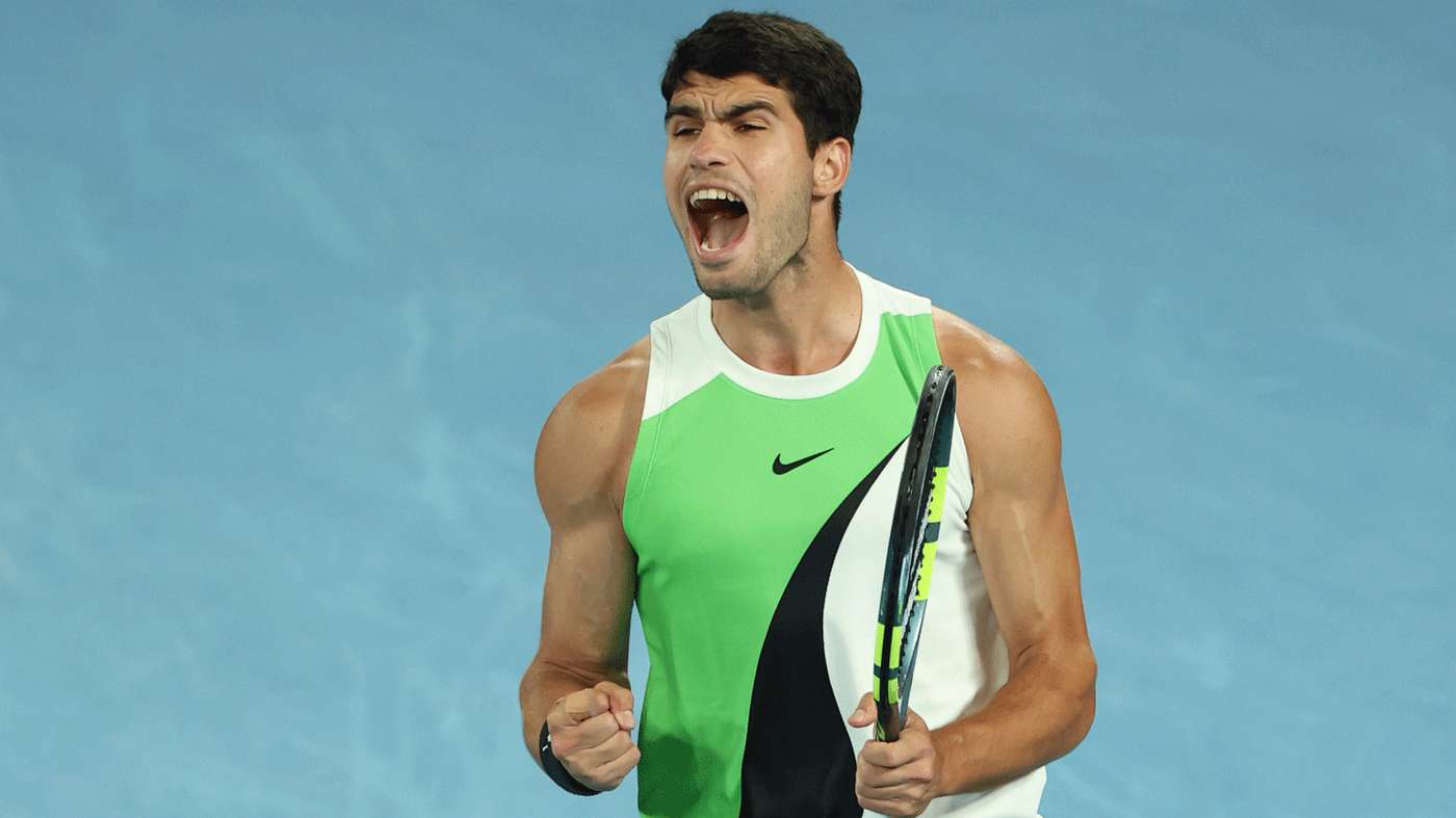 Alcaraz scrive la storia: trionfo all’Open d’Australia rimonta Djokovic, il più giovane a chiudere tutto il Grande Slam