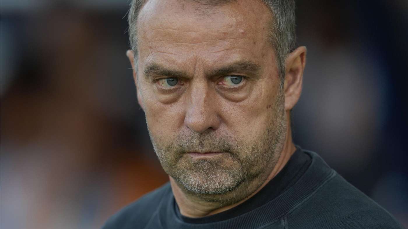 Quando la sconfitta accende la miccia: Flick chiude l’intervista e lascia senza parole il giornalista