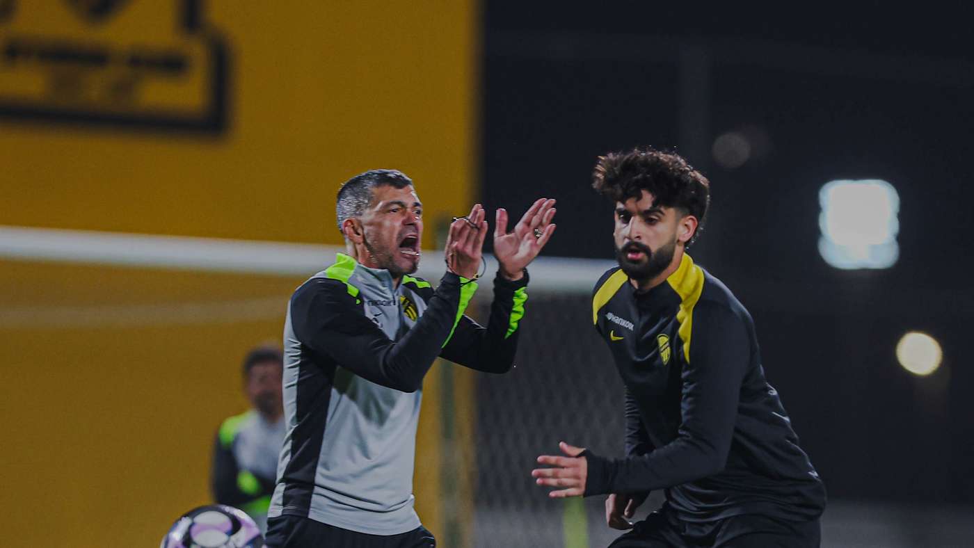 Ammar Al-Ghamdi attaccante saudita Under-21 durante la preparazione al Clasico contro Al-Hilal