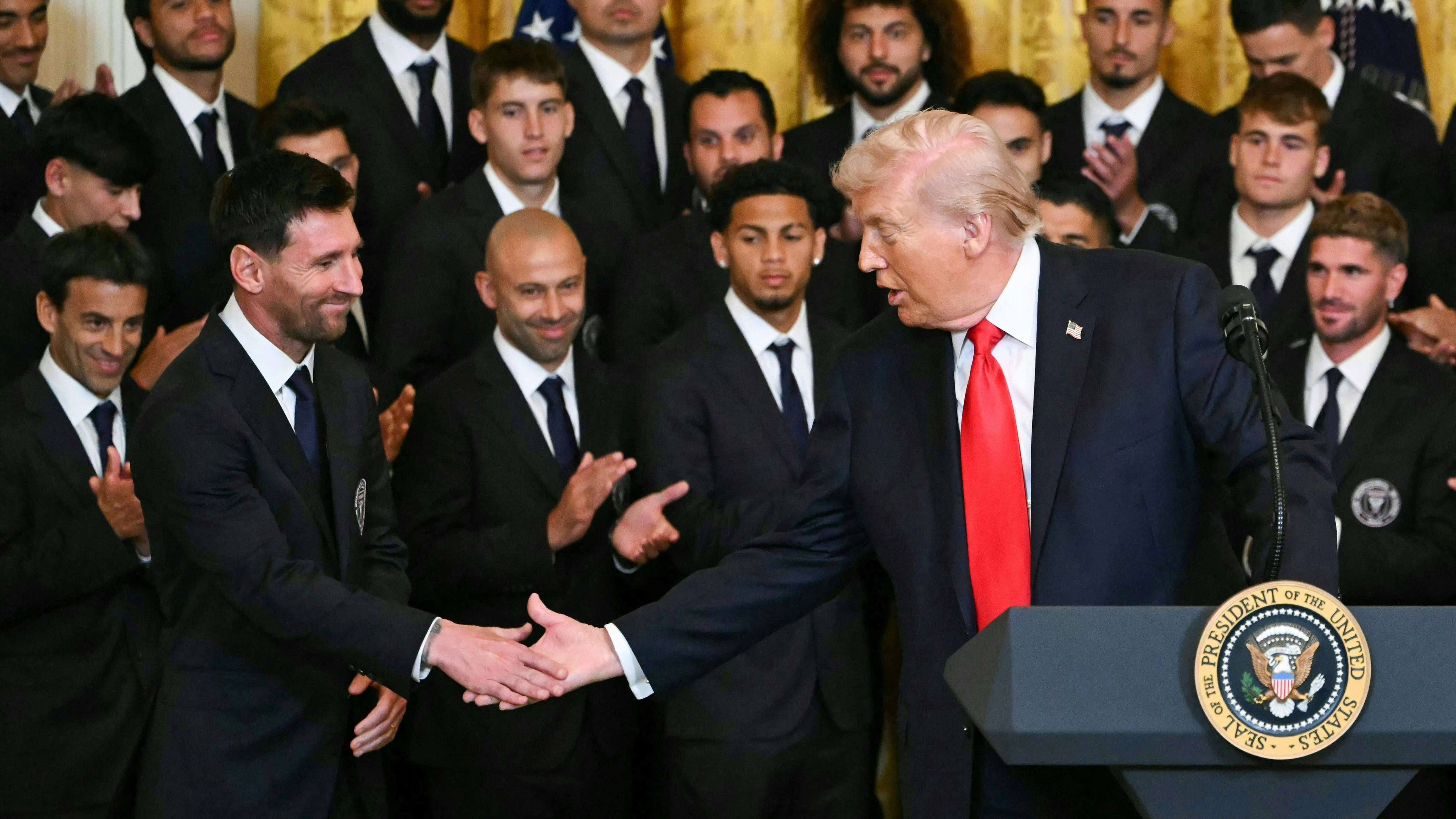 Messi applaudit Trump al White House: la verità spiegata da Mascherano