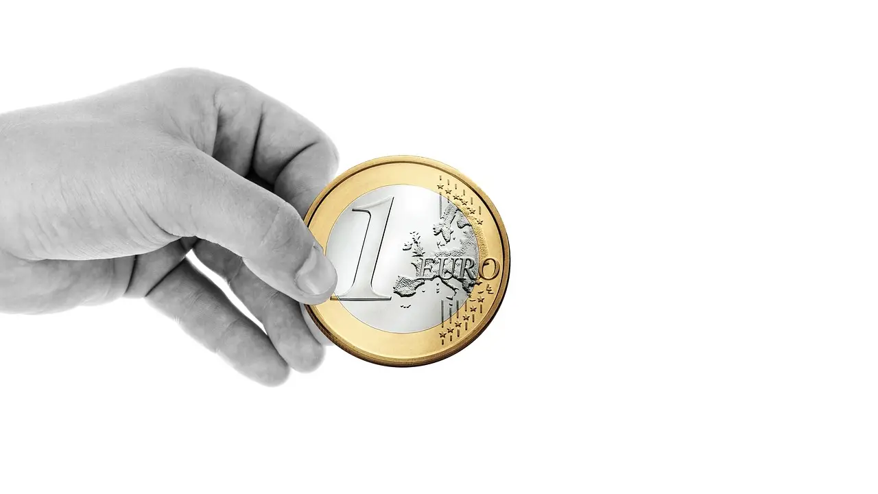 1 Euro Berapa Rupiah Cari Tahu Kurs Dan Sejarah Mata Uang Euro