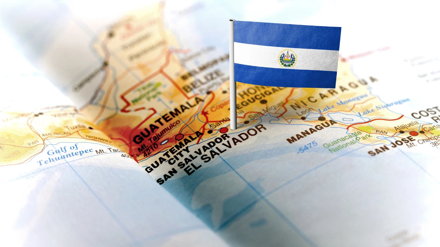 El Salvador Hapus Semua Pajak untuk Inovasi Teknologi