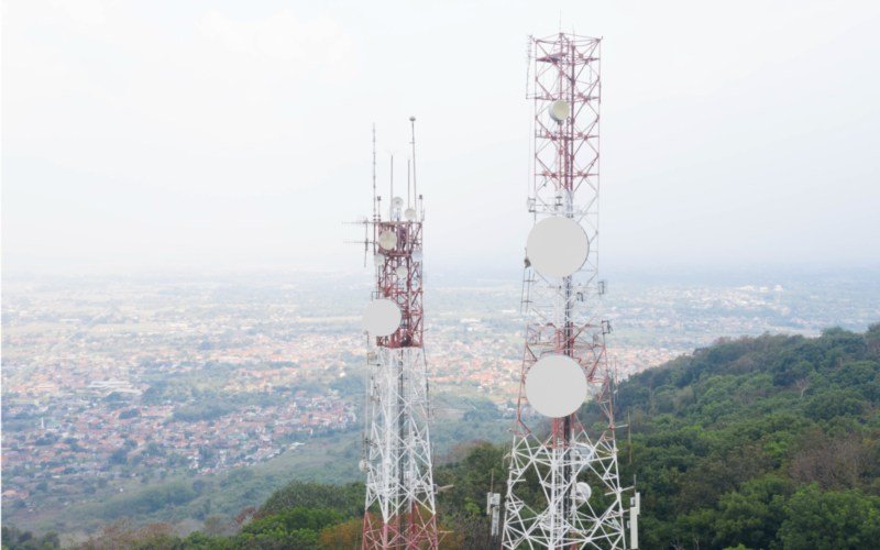 Bedah Saham MTEL, Penyedia Menara Telekomunikasi Terbesar di Asia