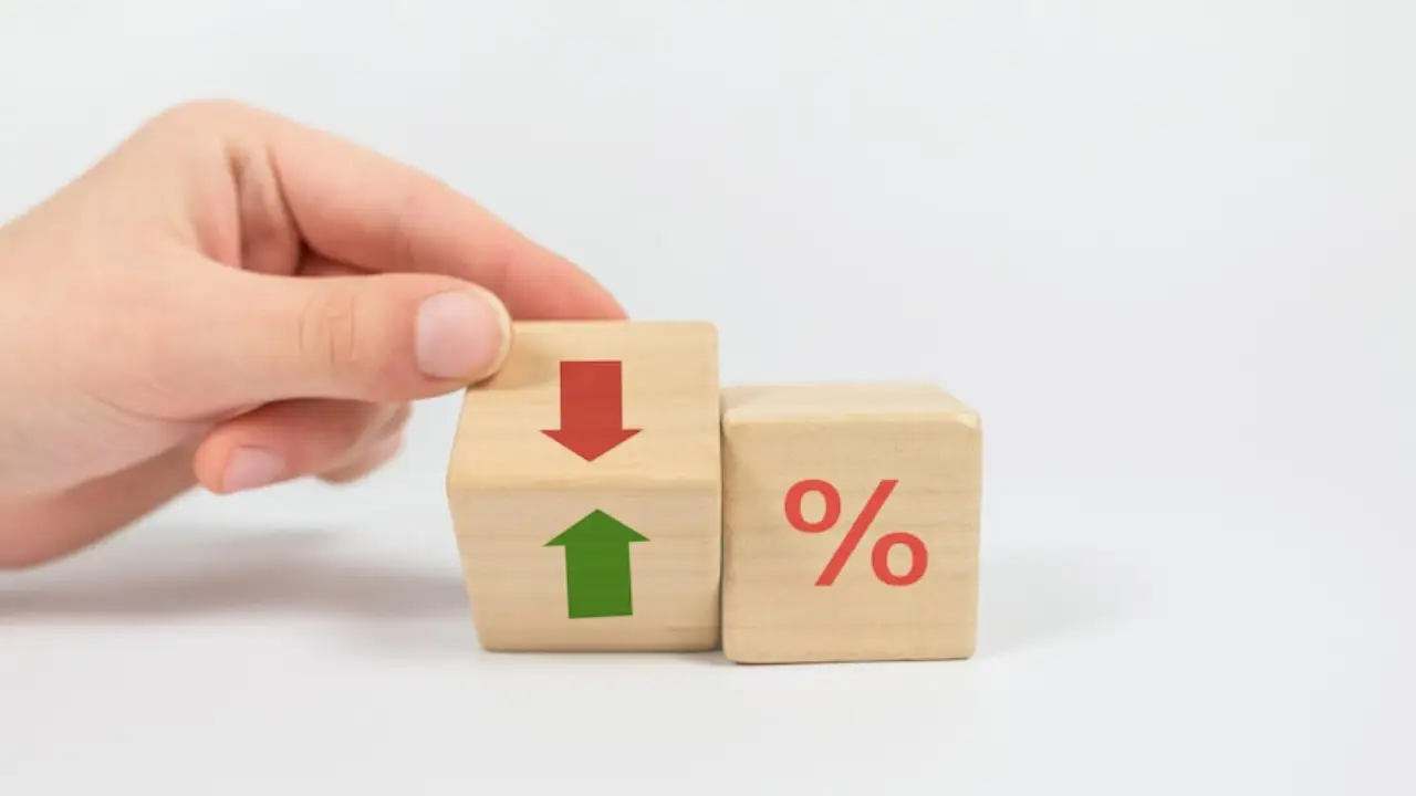 BI Rate Diprediksi Tetap 5,75% Hari Ini di Tengah Tekanan Rupiah