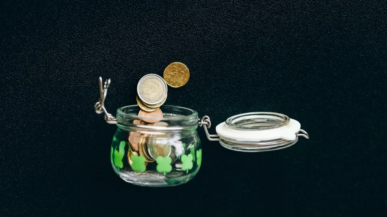 Cara Menabung Rp50 Juta Setahun, Realistis atau Cuma Mimpi?