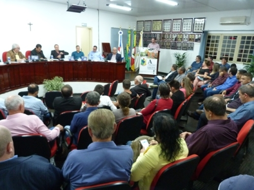 Reunião da ASCAMAJA em Lagoa dos Três Cantos