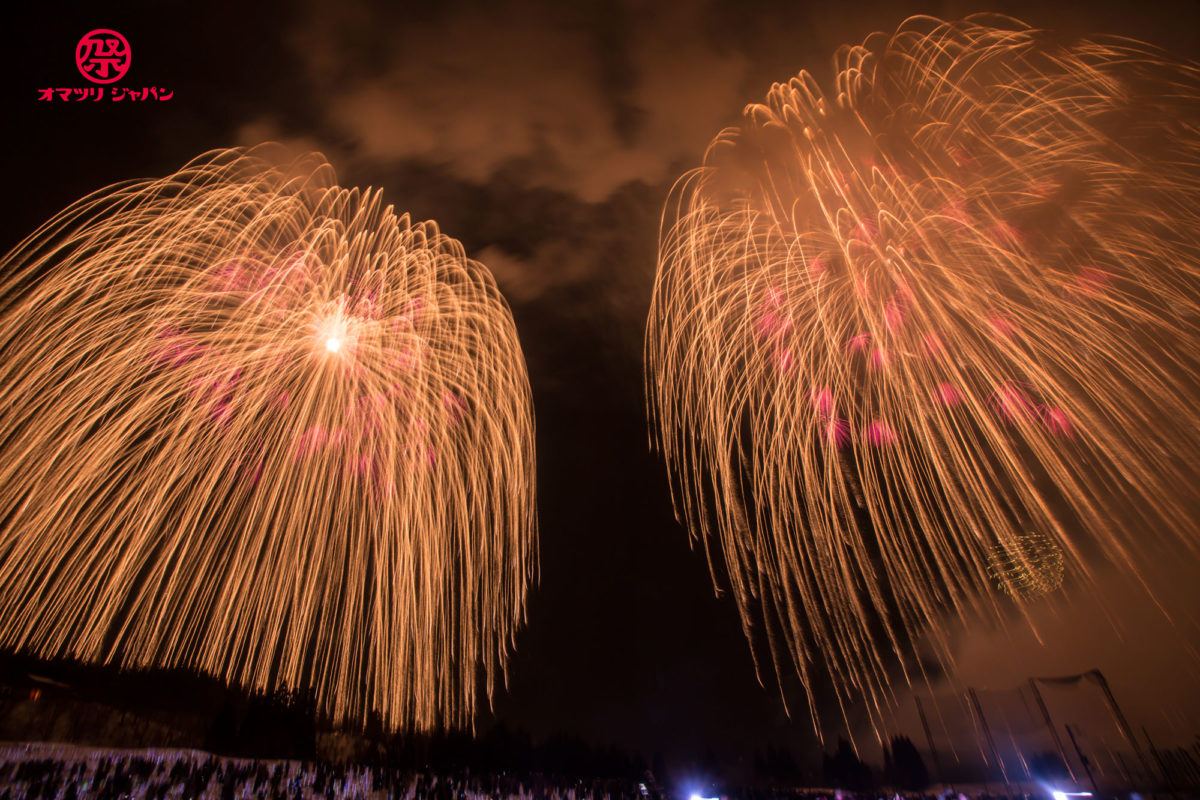 雪花火を楽しめる冬のお祭り4選 冬花火最大級の三尺玉と光の花畑もご紹介 オマツリジャパン 毎日 祭日