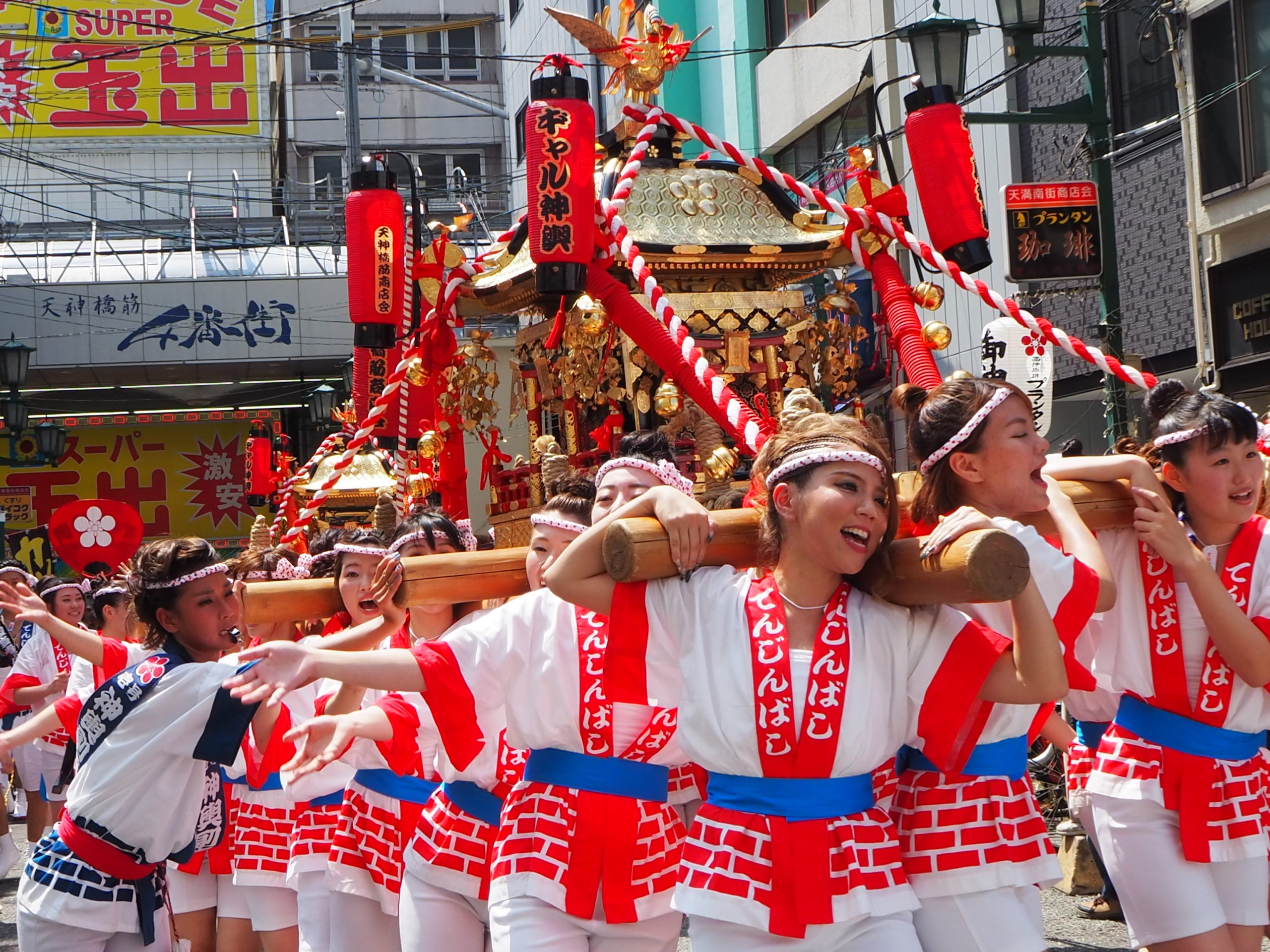 ギャルみこしフォトレポート 画像67枚 オマツリジャパン 毎日 祭日