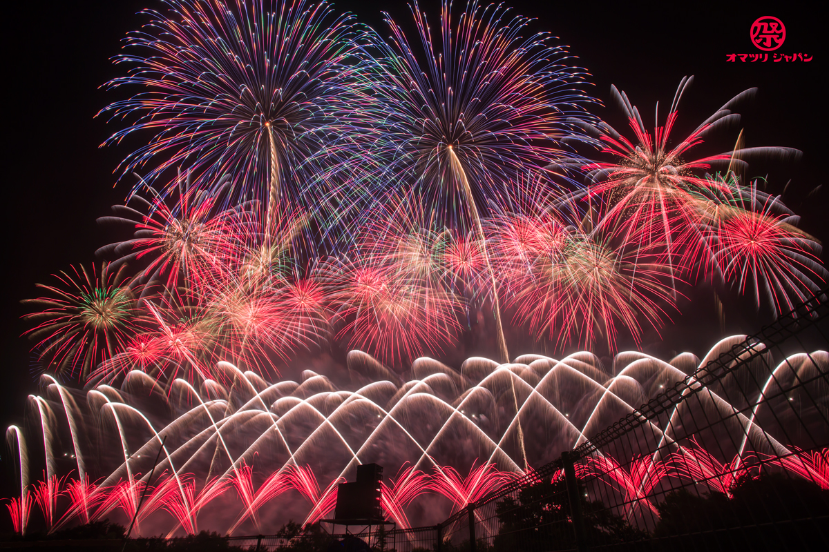 赤川花火大会は なぜ感動日本一と呼ばれるのか 完全レポート オマツリジャパン 毎日 祭日
