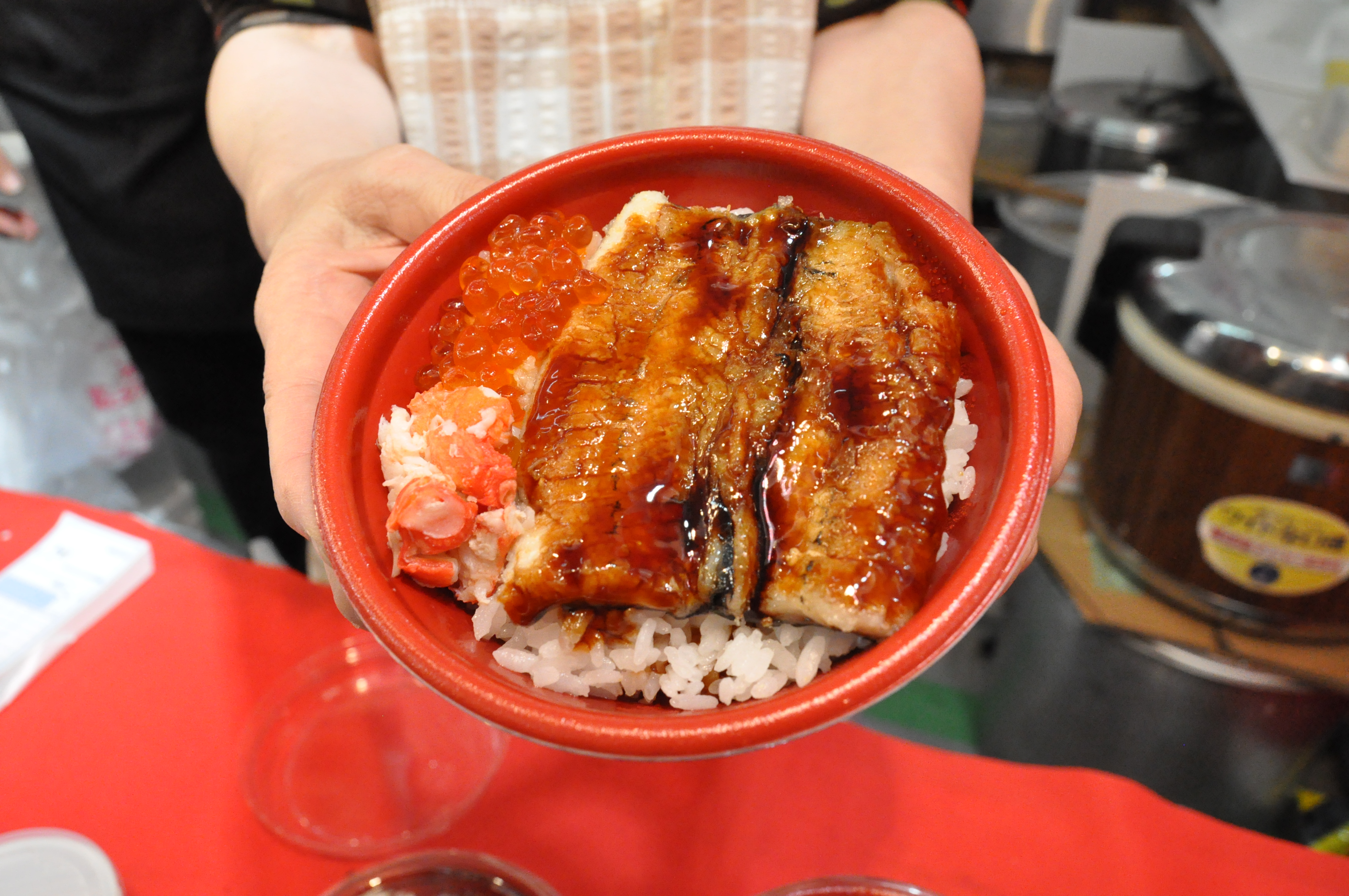 ぽ つくれ 親子 丼 玉ひで 創業宝暦十年（１７６０年）鳥料理