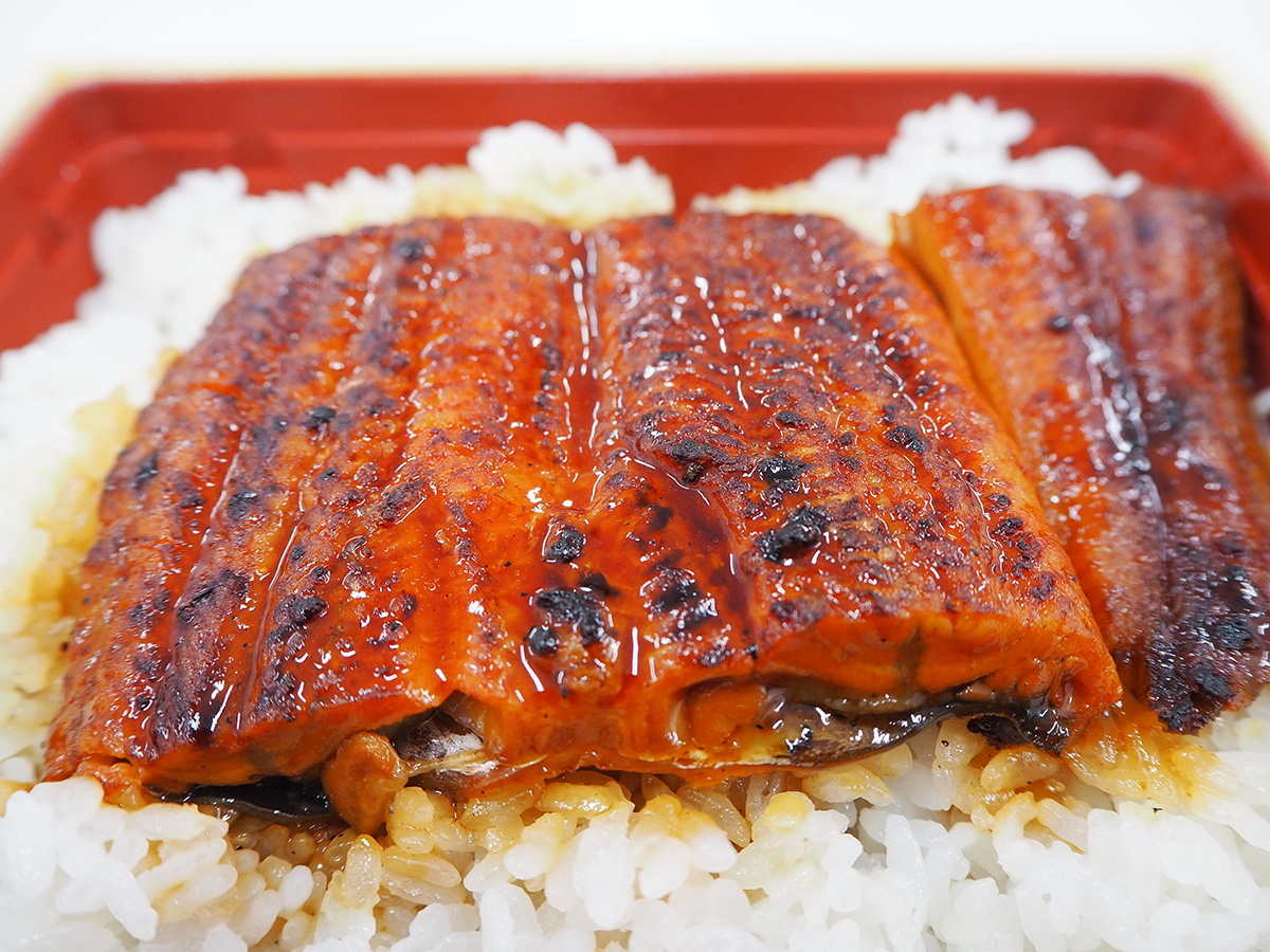 ジョナサンのうな重が美味い 高級感 のうなぎ 実食の感想は オマツリジャパン 毎日 祭日