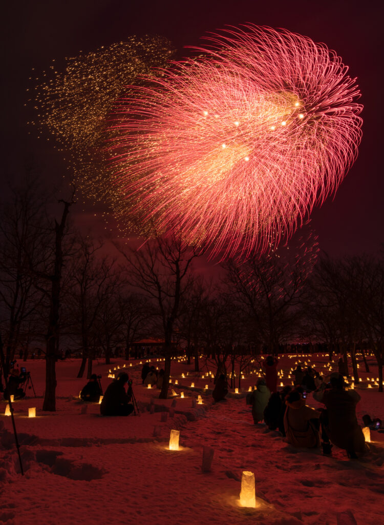 冬の長岡花火 雪しか祭りで感じた 長岡 らしさ オマツリジャパン 毎日 祭日