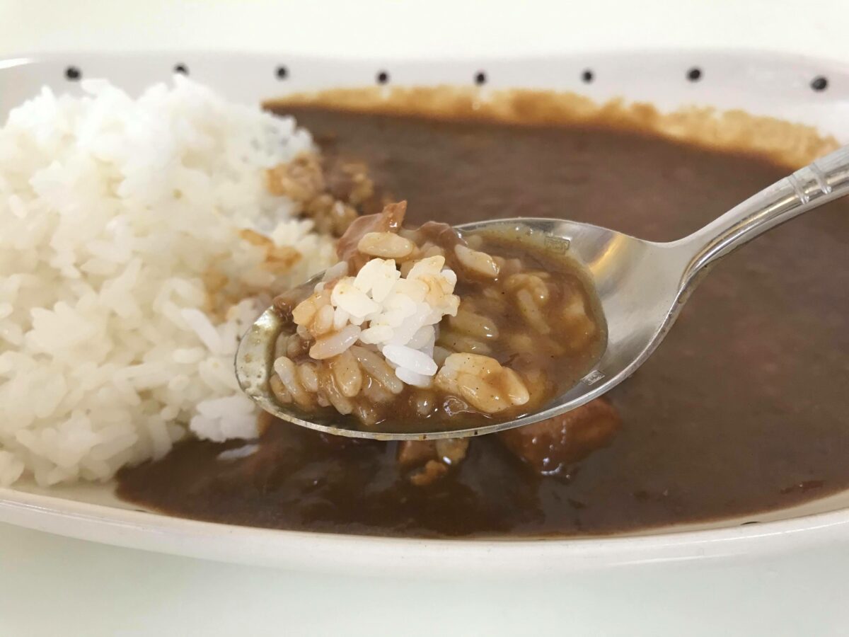 バリィさんのやきとりカレーを食べてみた カワイイ見た目なのに味は意外と オマツリジャパン 毎日 祭日