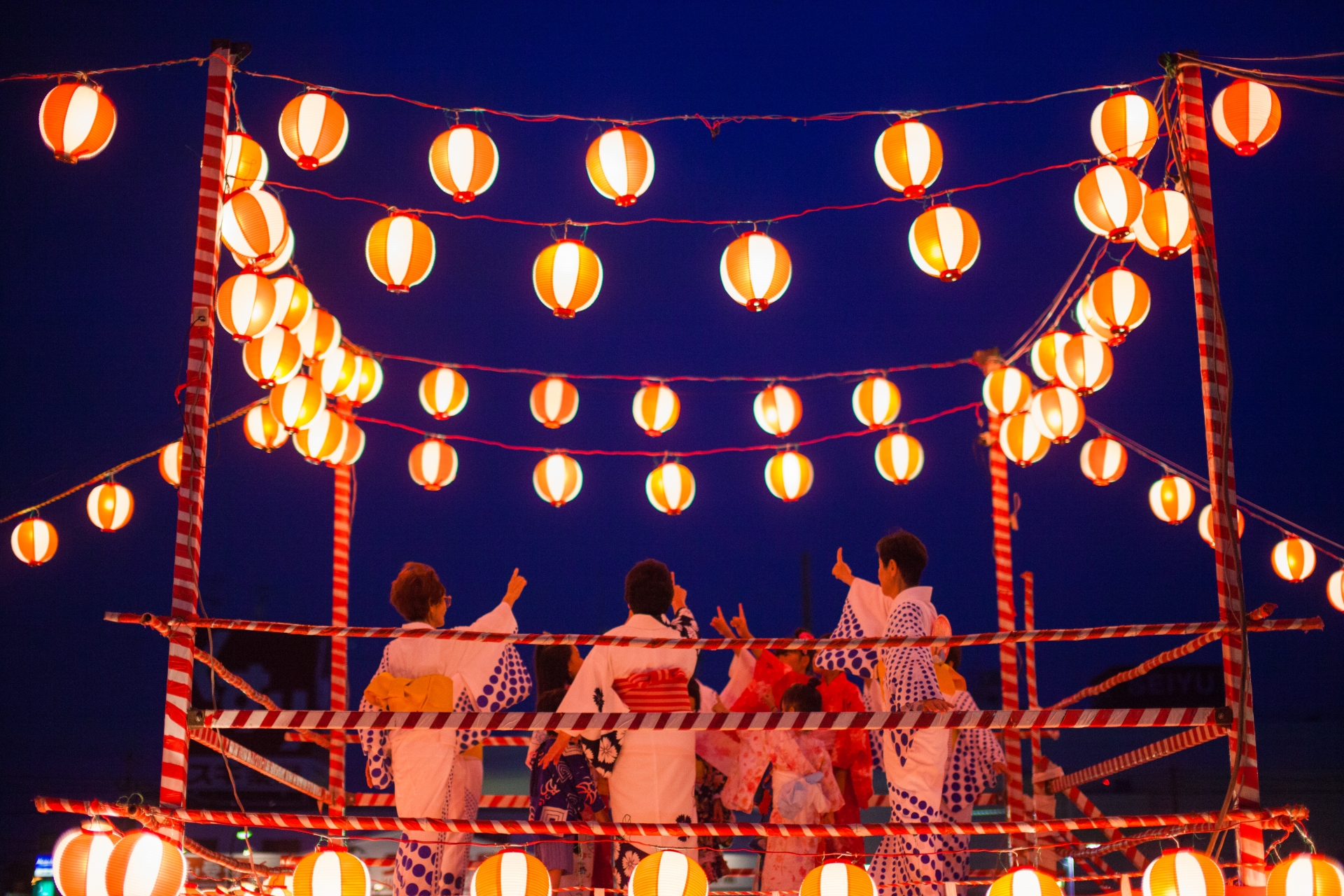 盆踊りと花火をまとめて楽しめる！ 関東近郊の夏の盆踊り大会をご紹介