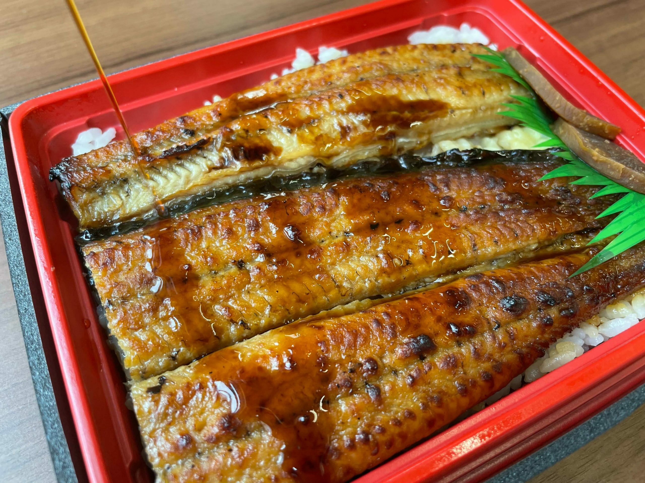 ミニストップのうなぎを実食 名店監修のうな重の味は オマツリジャパン 毎日 祭日