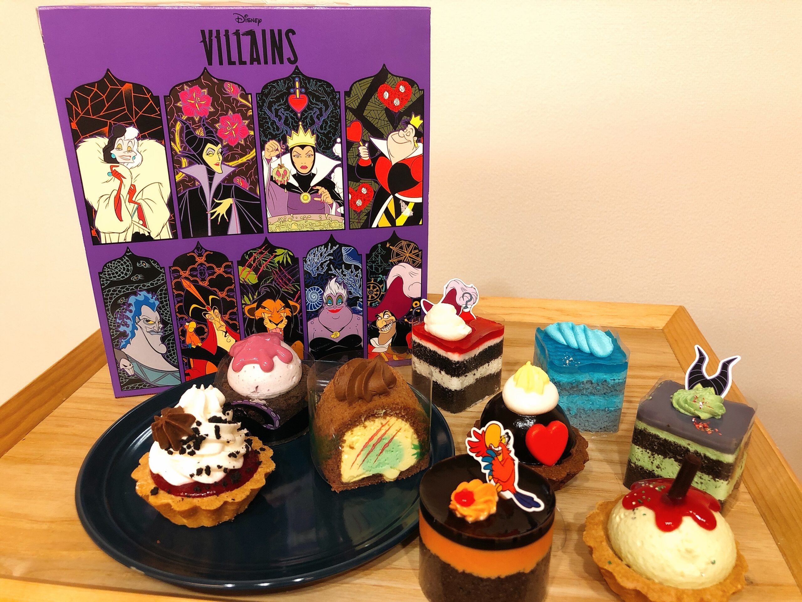 バースデー イヤーハット 海外 ディズニー 誕生日 カップケーキ 日本未発売 100 正規品