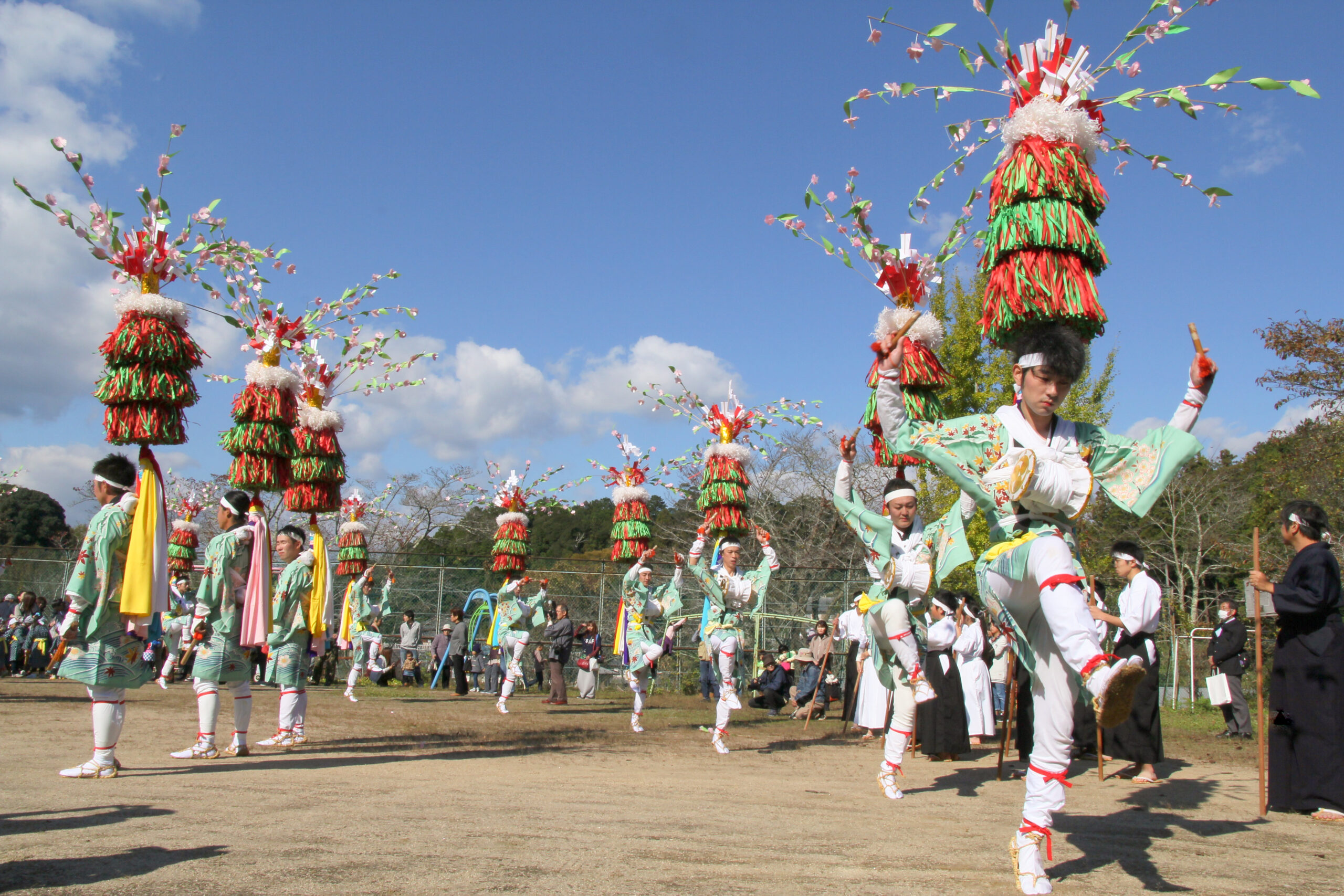 柳生の里で復活をとげた、雨乞い踊りの最終形＜京都府南山城村 田山花