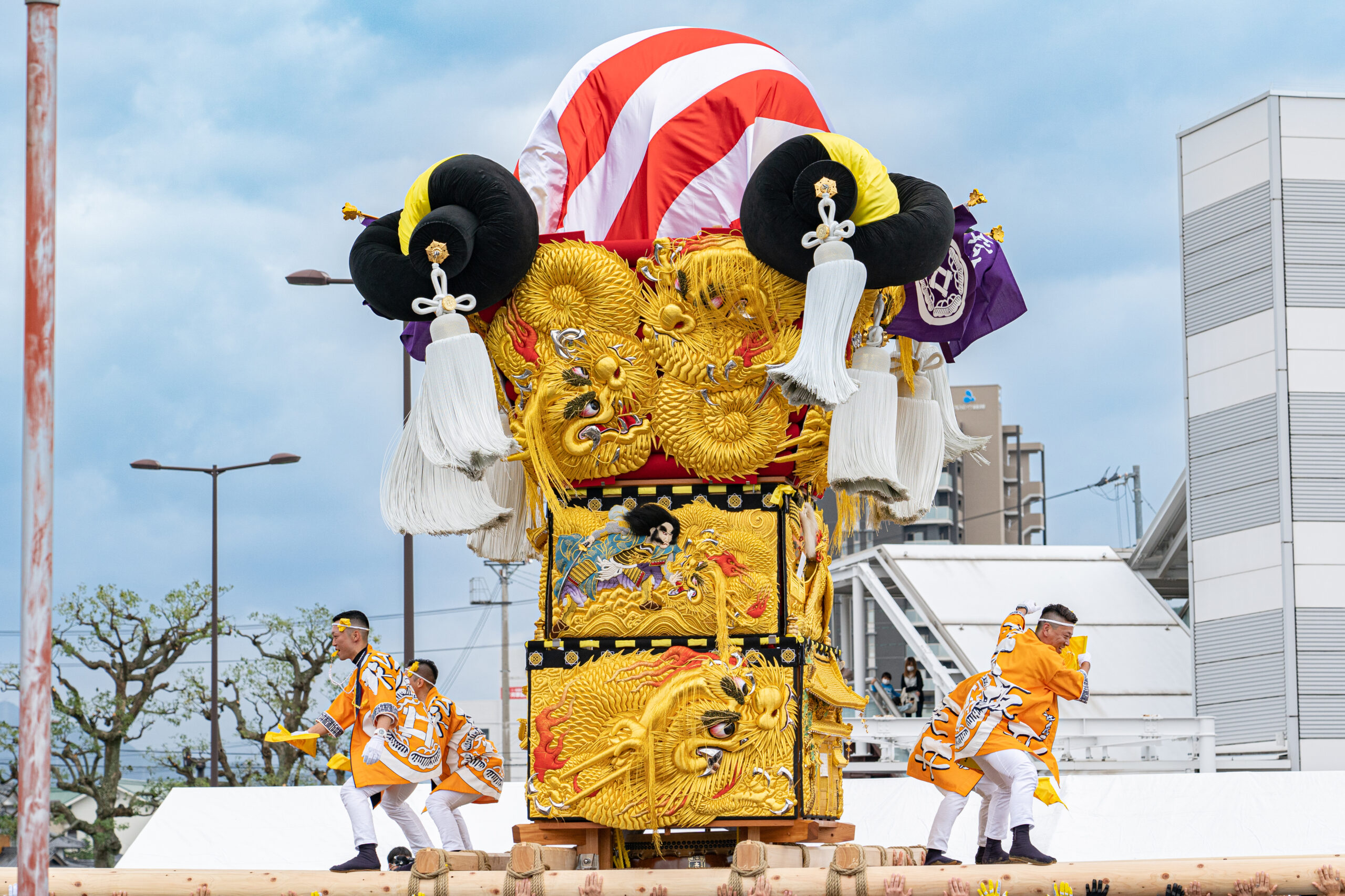 新居浜太鼓祭り先代大江太鼓台のふとん締め額 - 置物