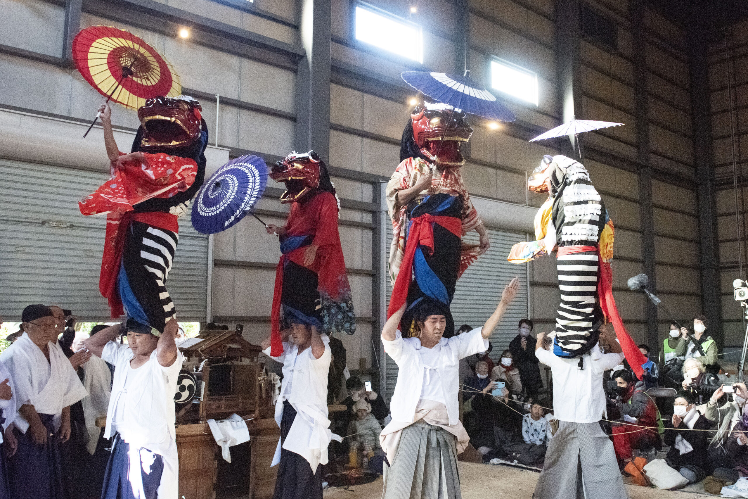 旅する獅子舞「伊勢大神楽」諸国を巡りながら技を磨き続ける「大神楽師