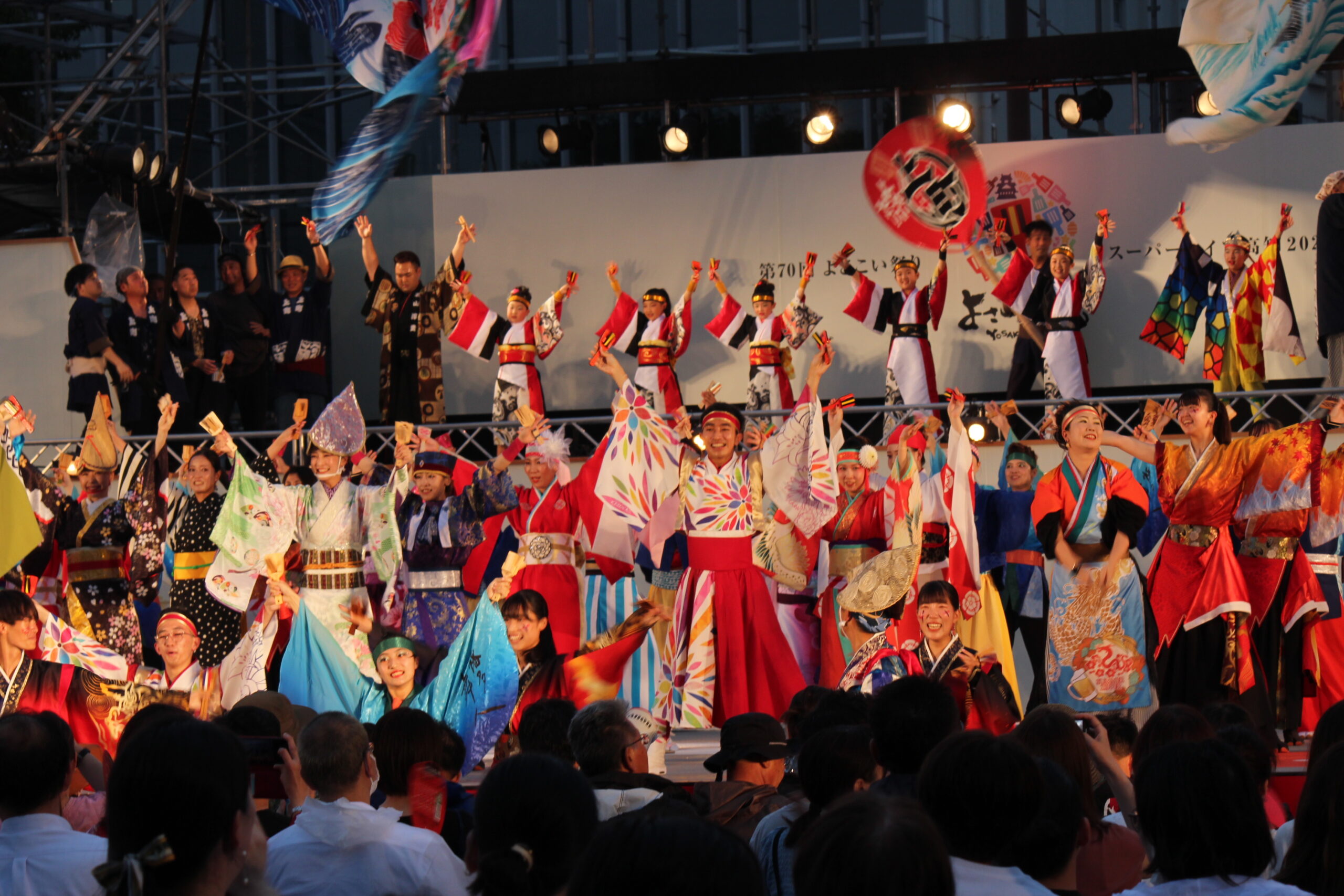 速報！2023高知「よさこい祭り」前夜祭！台風乗り越え、4年ぶりの熱い