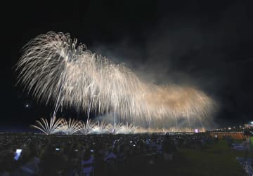 お洒落無限大。 長岡まつり 大花火大会 最新作国産 長岡花火 8月3日 8