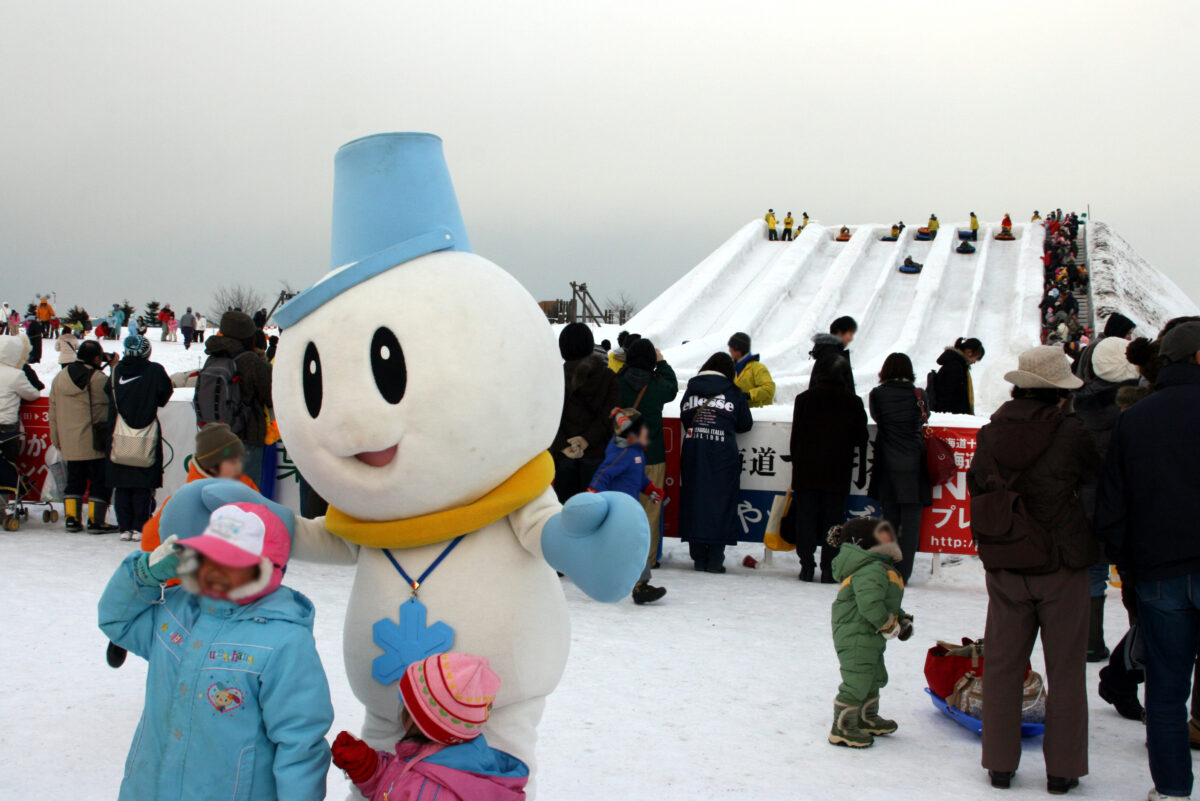 2月は雪まつり！2024年三大祭りは？