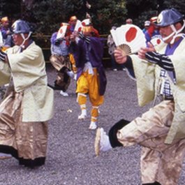 三ヶ所神社例大祭（荒踊）