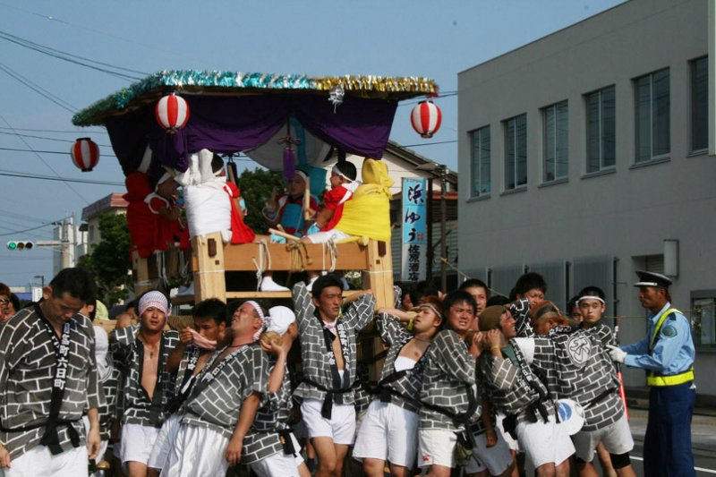 本庄稲荷神社夏祭り（ヨイマカ）