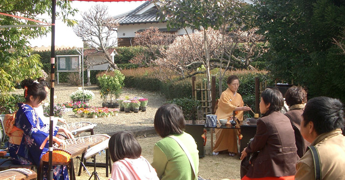 22年開催中止 安井息軒梅まつり 開催日時 場所 祭り行く方法や見どころを紹介 オマツリジャパン あなたと祭りをつなげるメディア