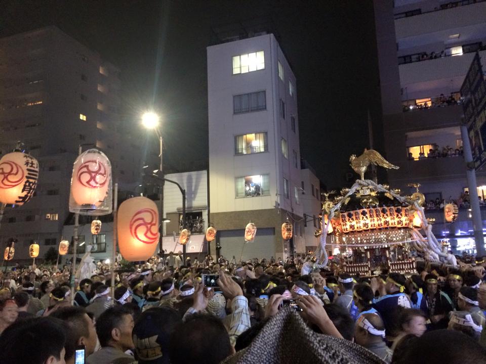 鳥越祭り