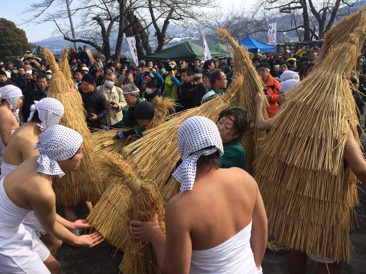 上山市民俗行事奇習 加勢鳥 21年まちなかの練り歩きや演舞を中止 の写真 オマツリジャパン 毎日 祭日