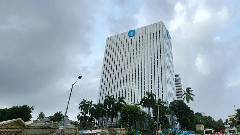 Bank Holidays 2025: क्या आज खुले हैं बैंक? चेक करें RBI हॉलिडे लिस्ट