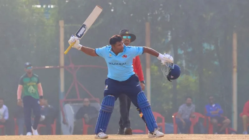 6,4,6,4,6,4.. VHT में सरफराज खान की विस्फोटक बल्लेबाजी, 15 गेंदों में तूफानी फिफ्टी जड़कर रचा इतिहास