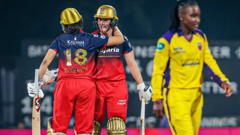 WPL 2026 Grace Harris- Smriti Mandhana brilliant innings RCB defeated UP Warriors by 9 wickets