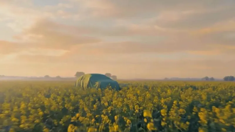 Skoda Kushaq के फेसलिफ्ट का पहला टीजर लॉन्च, डिजाइन और फीचर्स में हुए कई बदलाव; जानें कीमत