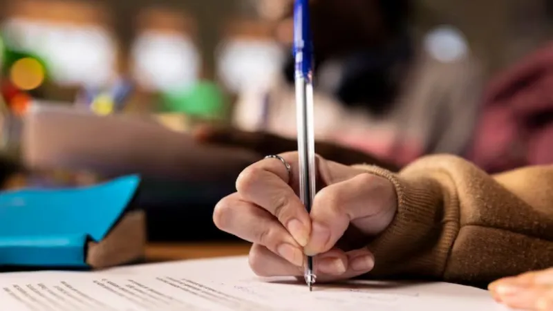 एमपी बोर्ड के स्टूडेंट्स ध्यान दें! 10वीं-12वीं परीक्षा के एडमिट कार्ड हो गए जारी, ऐसे करें डाउनलोड