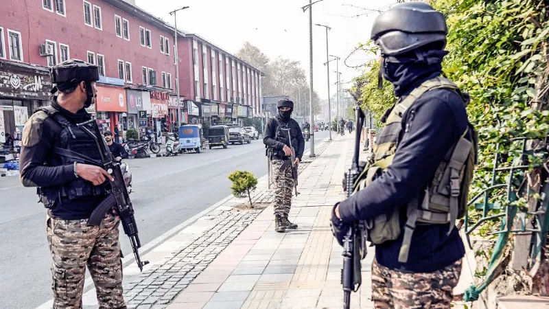 गणतंत्र दिवस से पहले हाई अलर्ट! दिल्ली समेत कई शहर आतंकियों के निशाने पर.. सुरक्षा के पुख्ता इंतजाम