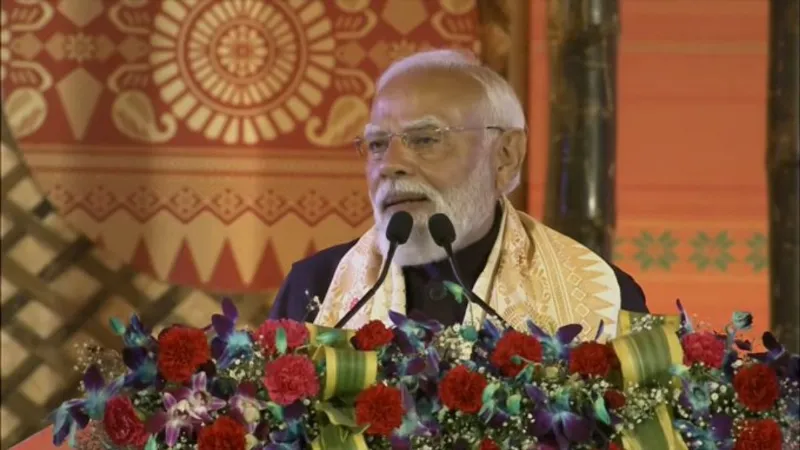 कांग्रेस के लिए विदेशी घुसपैठिए हमेशा महत्वपूर्ण रहे... असम के गुवाहाटी में बोले पीएम मोदी