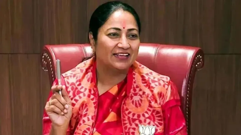 दिल्ली में राशन कार्ड से जुड़े नियमों में बड़ा बदलाव, रेखा सरकार ने बढ़ाई सालाना आय की लिमिट