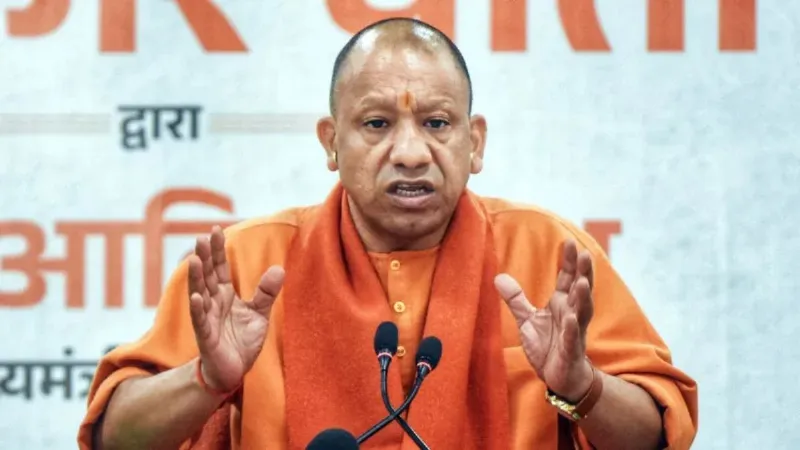 UP वालों की 'पौं बारह', आज खाते में खटाखट 2 लाख रुपये भेजेगी योगी सरकार; जानें क्यों?